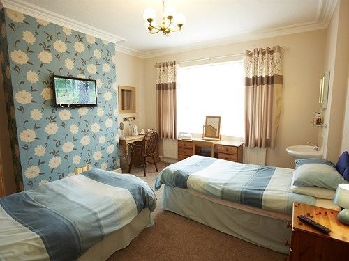 Wyndale Guesthouse Stafford Extérieur photo